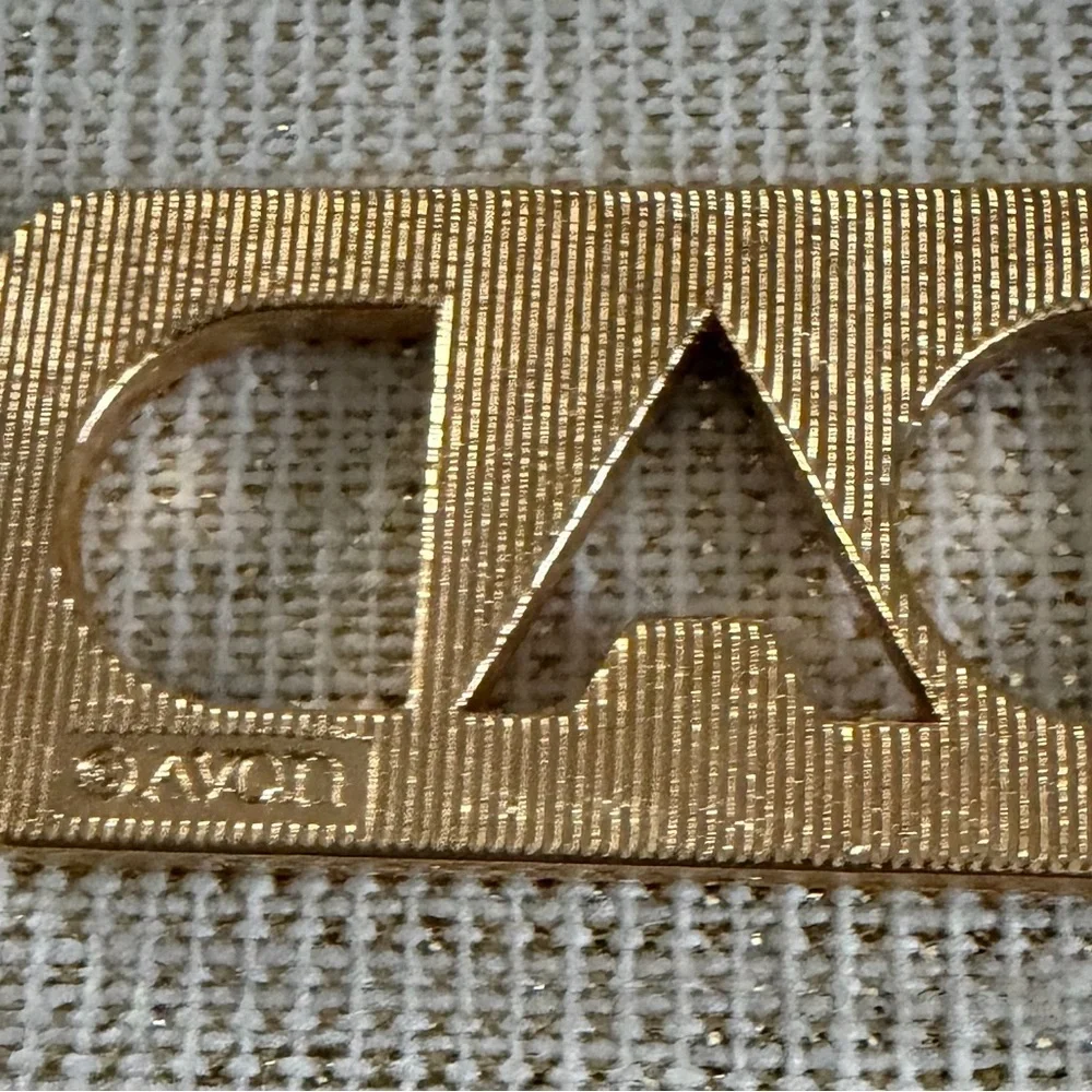 Gold Geometric DAD Keychain Avon